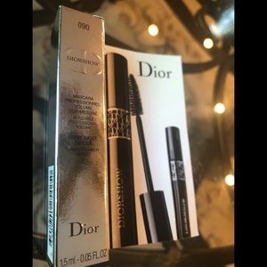 Dior Makeup - Dior DIORSHOW MASCARA mini 090 Pro Black NIB Dior Makeup - Dior DIORSHOW MASCARA mini 090 Pro Black NIB
